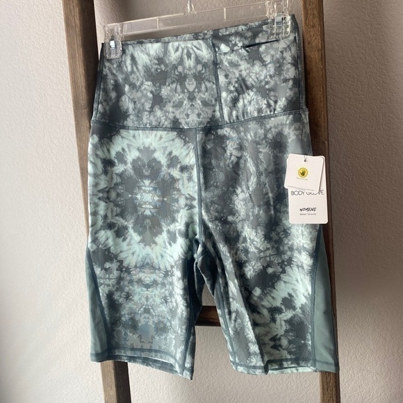 Body Glove Pants - NWT BODY GLOVE women’s biker shorts tie dye